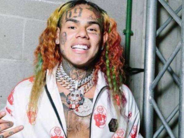 Tekashi regresará a prisión por violar su libertad condicional.