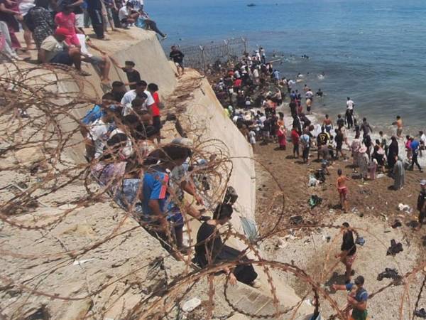 Con estos fallecidos se eleva a 75 el número de migrantes que han muerto este año intentando entrar a nado en Ceuta.