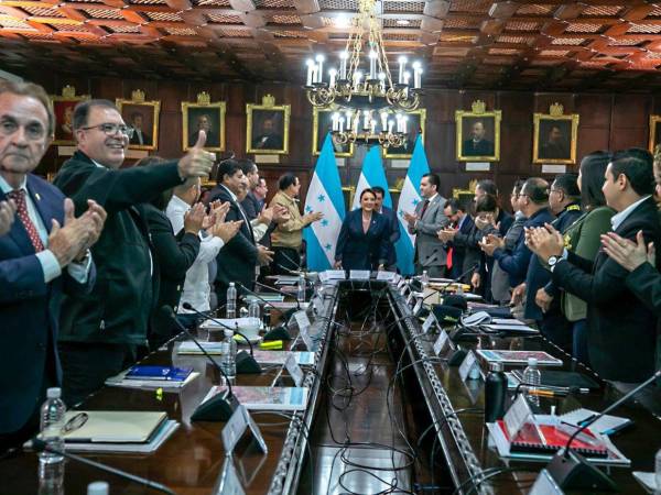 Desde el gobierno de Honduras condenaron la captura de EE UU contra Nicolás Maduro.