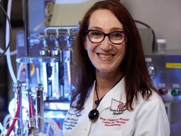 Bottazzi ha sido nominada al Premio Nobel de la Paz, una muestra del valor social de su trabajo enfocado en la salud colectiva.