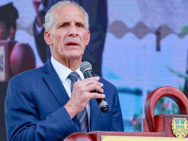 El presidente Asfura afirmó que la ENEE no será vendida, pese a diversas denuncias de partidos de oposición.
