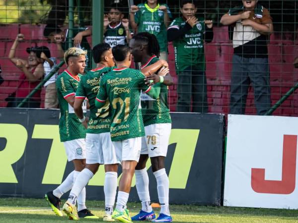 Imágenes del desarrollo del partido.