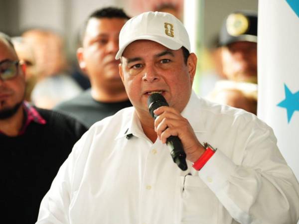 Tras casi 60 días de reclamos, Jorge Aldana anunció que entregará la Alcaldía, aunque señaló que el proceso electoral carece de legitimidad sin conteo.