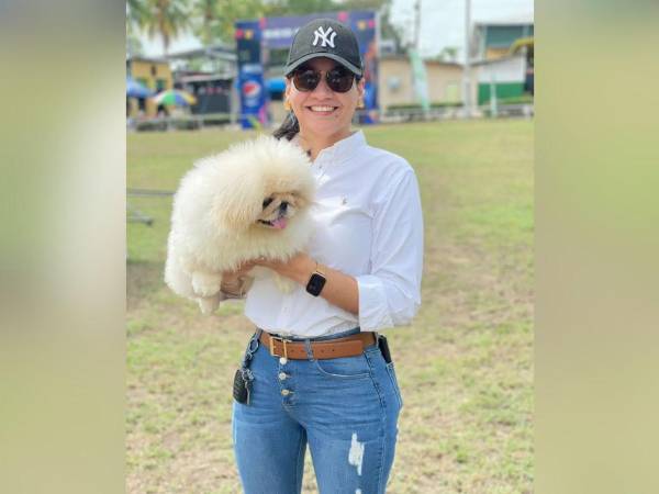 Según una fuente del Ministerio Público, las investigaciones en torno al asesinato de la ingeniera Lilian Elizabeth Padilla, de 37 años de edad, en San Pedro Sula, revelan que la hipótesis que más se fortalece es la de un móvil pasional. A continuación los detalles del caso.