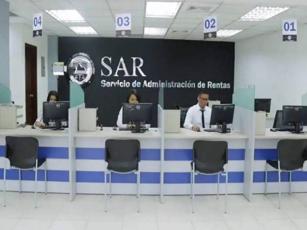La nueva tabla progresiva del ISR deberá ser aplicada desde el primer salario pagado en la empresa privada y en la administración pública.