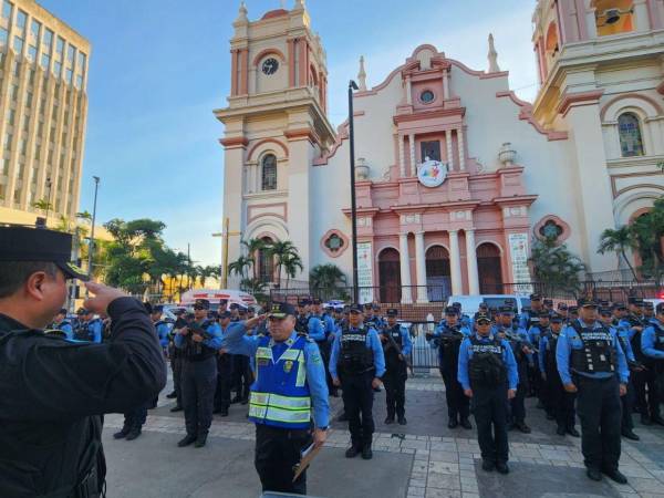 Lanzan operativo “Navidad Segura 2025” con más de 25,000 agentes en todo Honduras