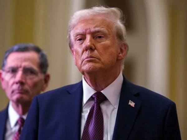 Estos pactos fueron impulsados durante el primer mandato de Trump (2017-2021) y permitieron el establecimiento de relaciones diplomáticas de Israel con Emiratos Árabes, Baréin, Sudán y Marruecos.