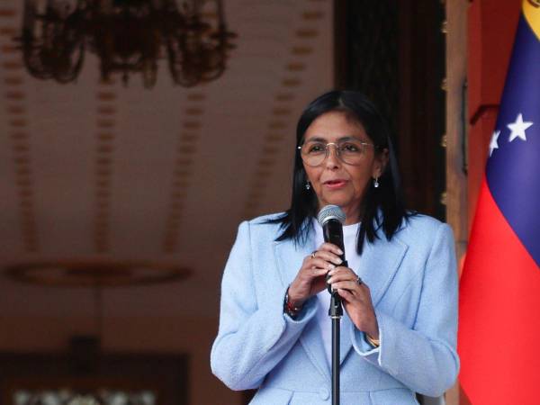 <b>L</b>a presidenta encargada de Venezuela, Delcy Rodríguez, afirmó estar contenta con relación con Estados Unidos.