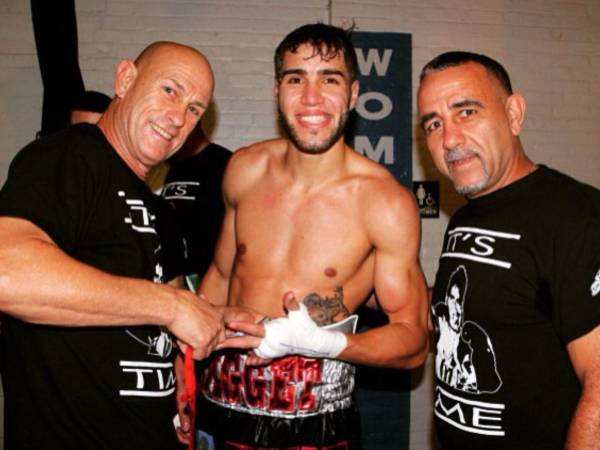 El exboxeador puertorriqueño Prichard Colón, quien llevaba más de diez años en una silla de ruedas por sufrir un hematoma subdural, causando lesiones cerebrales irreversibles desde una pelea en 2015, falleció este jueves 13 de agosto a sus 33 años, confirmado por su padre, Richard Colón, en sus redes sociales.