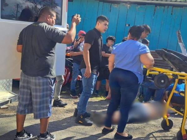 Más de 10 heridos tras colisión en carretera de occidente en Honduras.