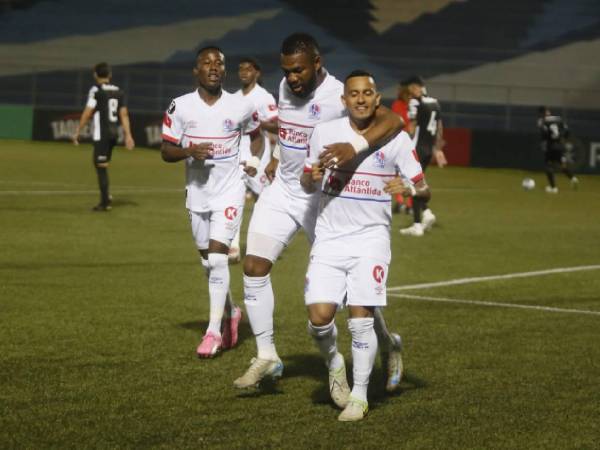 Edwin Rodríguez fue el que comenzó con los goles del triunfo del Olimpia sobre Hércules