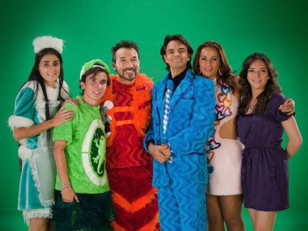 Una generación entera de televidentes latinoamericanos creció riéndose de sus regaños, sus gestos de autoridad fingida y una frase que terminó siendo meme.