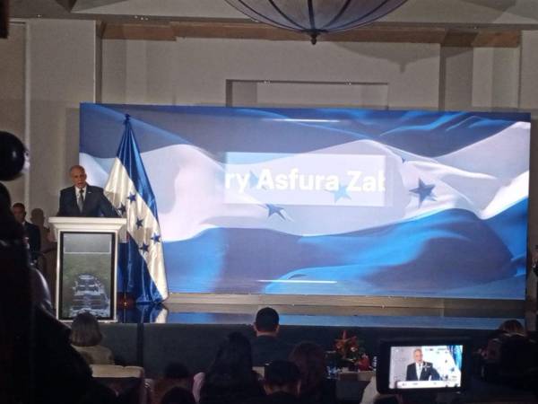 El mandatario sostuvo que su gobierno buscará acelerar la ejecución de proyectos y optimizar recursos públicos.