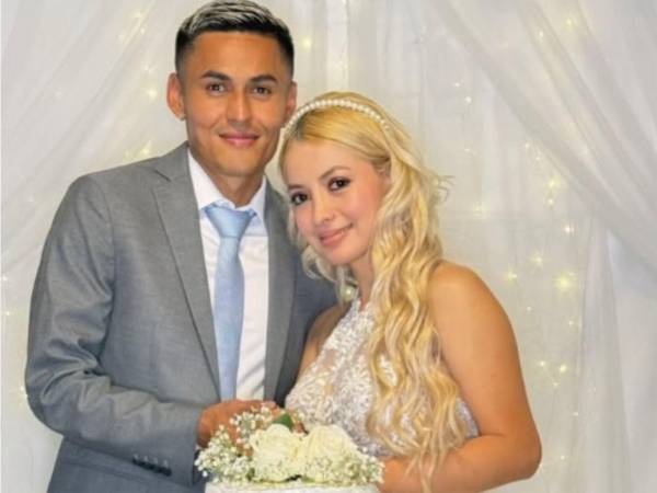 A dos años de haber contraído matrimonio, el futbolista hondureño Andy Nájar y su esposa Nixy Oviedo rememoraron el día del ansiado sí y su boda. Más detalles a continuación.