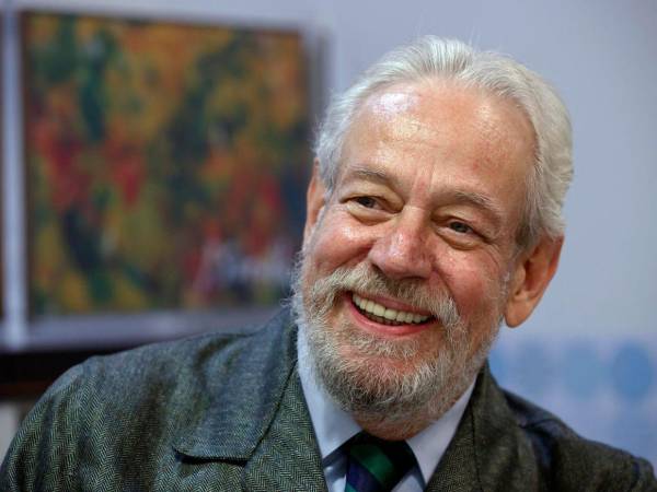 Gonzalo Celorio fue galardonado este lunes con el Premio Cervantes. Representa la figura del escritor integral: creador, maestro y lector apasionado, indicó el jurado.