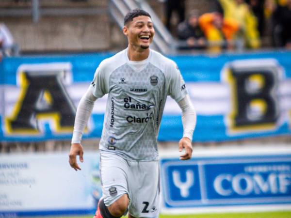 Jeffrey Ramos se estrenó como goleador con la camisa del Real España.