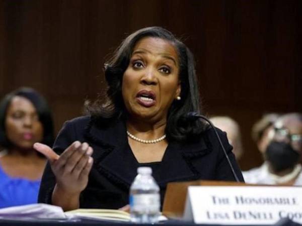 La gobernadora de la Reserva Federal, Lisa Cook, es acusada por fraude hipotecario