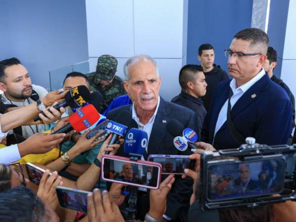 Nasry Asfura dijo que en su gobierno está trabajando con orden y eso es lo que le molesta a muchos. Defendió las reformas a las ENEE.