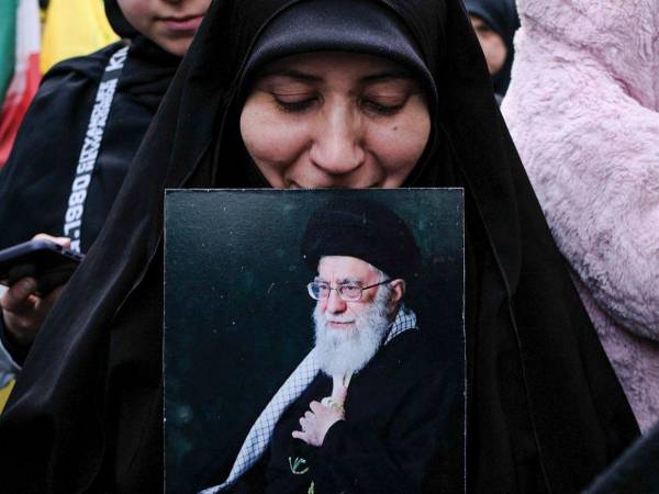 La familia entera de Alí Jamenei murió en los ataques de Estados Unidos e Israel.