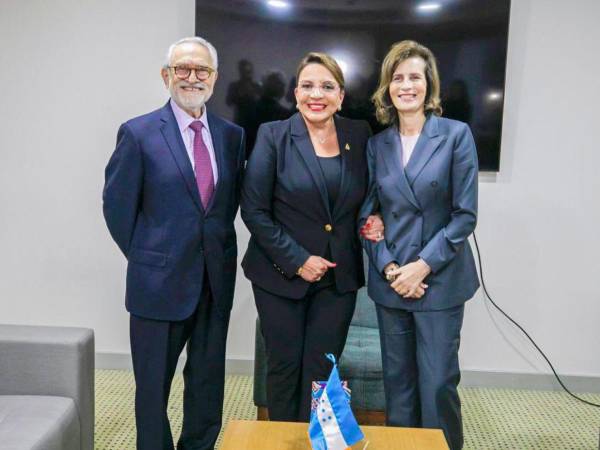 ¿Quién es la esposa de Sir Salvador Moncada? Es parte de la familia real de Bélgica y recientemente acompañó al científico hondureño y actual embajador de Honduras en China, en una reunión con la mandataria Xiomara Castro en Montenegro.