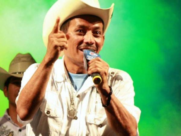 Germán Alfaro, conocido como El Roble Copaneco, sufrió complicaciones de salud en los últimos días, falleciendo a sus 66 años.