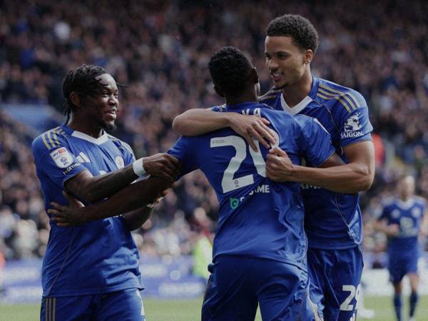 El Leicester City podría bajar a tercera división 10 años después de haber sido campeón de la Premier.