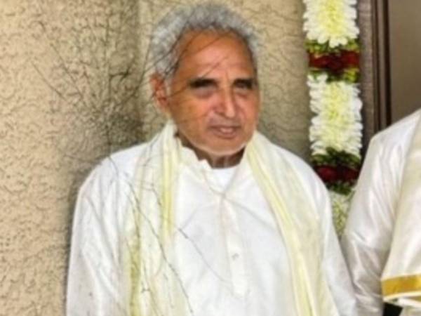 Según las autoridades, el anciano de 72 años llevaba un pantalón y camisa azul el día de su desaparición.