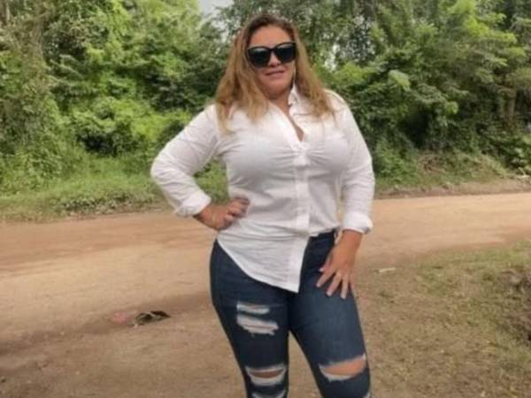 La fallecida fue identificada como Dania Carolina Rosales, de 36 años de edad.