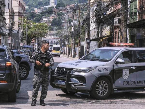 Negociadores y tropas de élite cercaron el centro infantil durante horas.