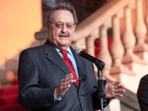 Edmundo Orellana Mercado fue fiscal general del Estado y también exministro de Transparencia en el actual gobierno de Libertad y Refundación (Libre).