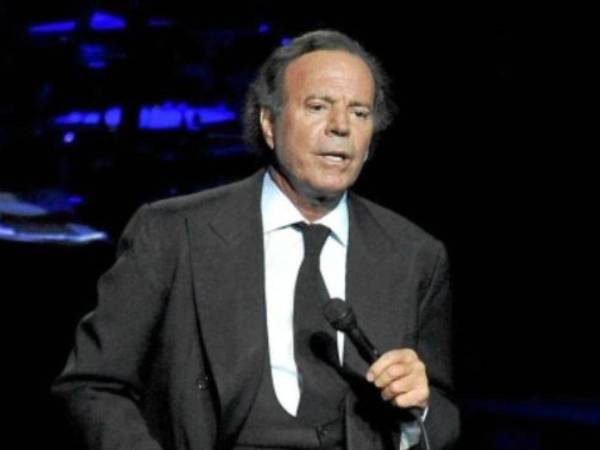 El cantante español Julio Iglesias se solidariza con Venezuela y dice que su cariño sigue intacto.