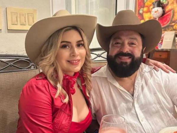 La comisionada Suyen Muñoz renunció a la presidencia de la Comisión para la Defensa y Promoción de la Competencia (CDPC), en una decisión formalizada durante una sesión del Congreso Nacional en la que también se dio lectura a juicios políticos contra funcionarios electorales.