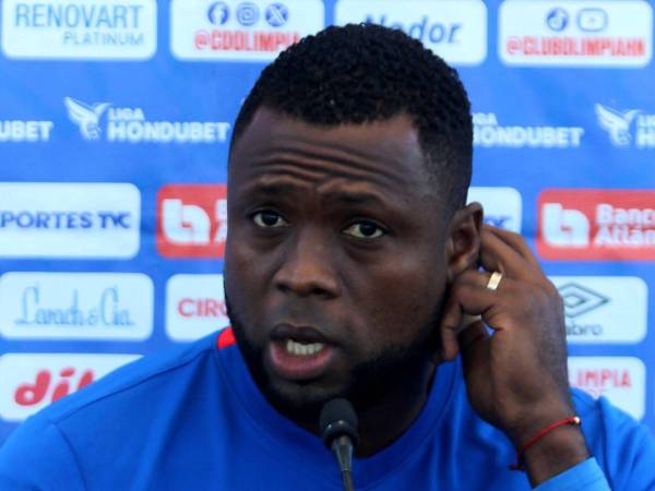 Yustin Arboleda dio la cara por Olimpia en la previa del clásico ante Motagua.