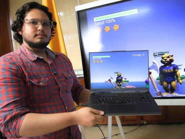 Óscar Estrada presenta <i>Puma Game</i>, un videojuego desarrollado e inspirado en la mascota de la UNAH.