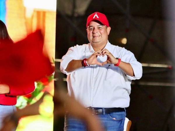 Jorge Aldana es periodista y busca un segundo periodo en la comuna capitalina.