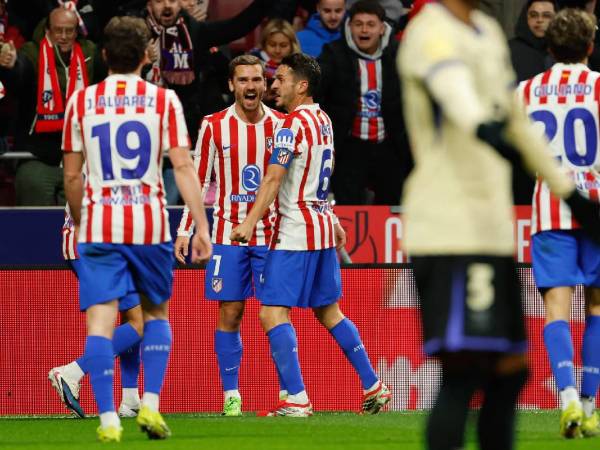 Imágenes del desarrollo del partido.