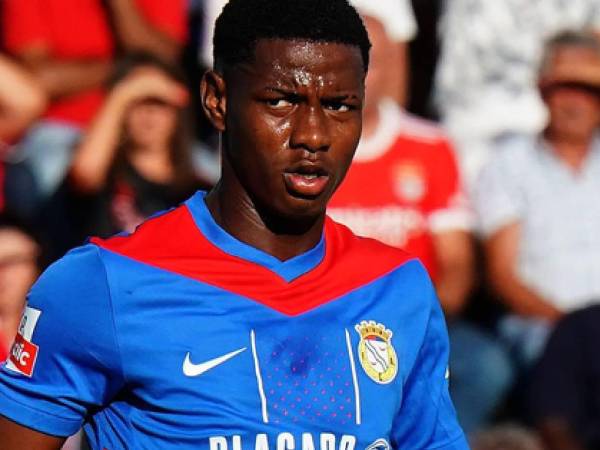 El hondureño estuvo en el último partido de la Selección de Honduras ante Perú.