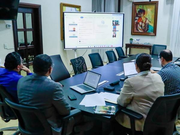 Durante la reunión, el presidente Asfura también informó a los secretarios de Estado sobre las acciones que su administración desarrolla en el Valle de Sula.