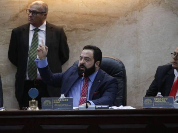 A dos meses del escándalo “Chequesol”, el Congreso Nacional sigue autorizando millonarias ayudas sociales sin claridad contable ni supervisión ciudadana o institucional.