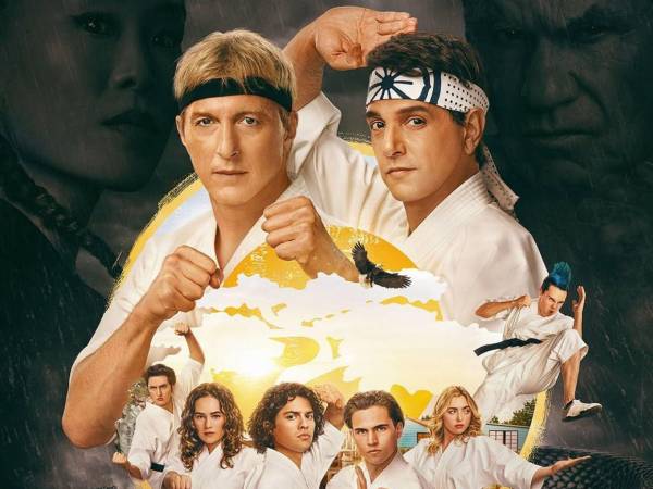 A medida que Cobra Kai se acerca a su final, un nuevo capítulo comienza para sus protagonistas. Mary Mouser y Tanner Buchanan han anunciado su compromiso matrimonial a través de una publicación conjunta en Instagram.