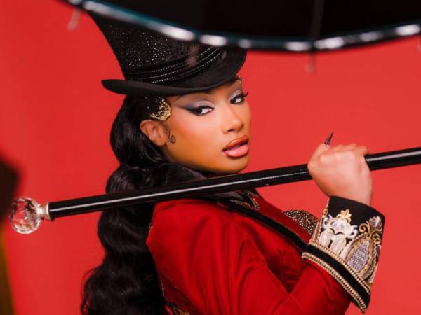 La cantante, que regresará este jueves al musical, interpreta desde su debut en Broadway el pasado 26 de marzo a Harold Zidler, siendo la primera mujer en ponerse en la piel ese personaje.