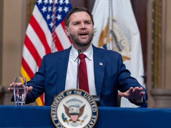 Donantes de Florida respaldan a Marco Rubio, pero JD Vance sigue como favorito trumpista