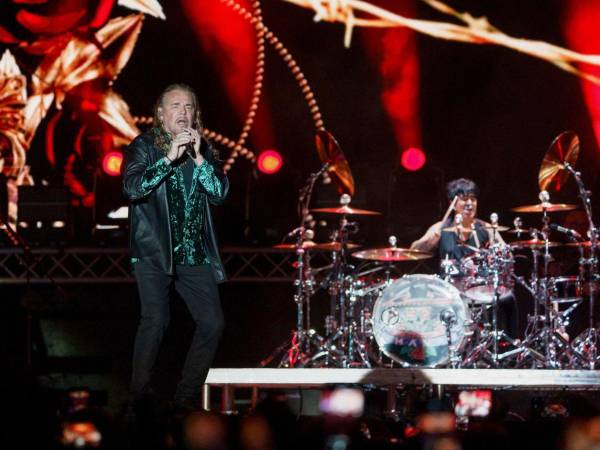 La banda mexicana Maná volverá dos años y medio después a Bogotá, donde dio tres conciertos en el Movistar Arena entre el 10 y 13 de abril de 2024.