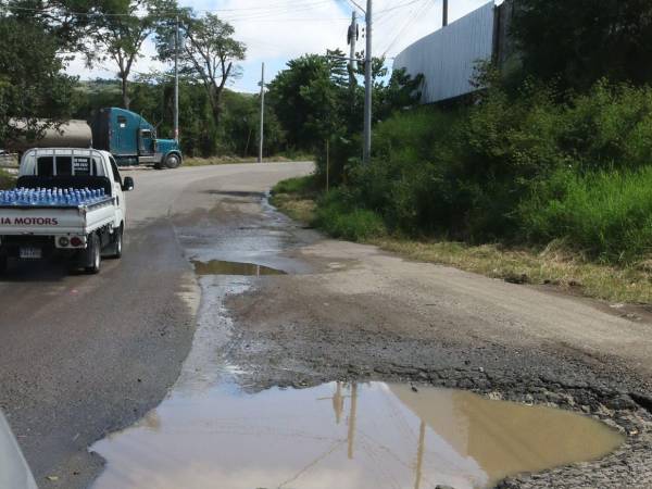 Los pobladores de Mateo afirmó que la carretera sigue sin avances y que la SIT mantiene detenidos los trabajos, situación que podría provocar una nueva manifestación esta semana.