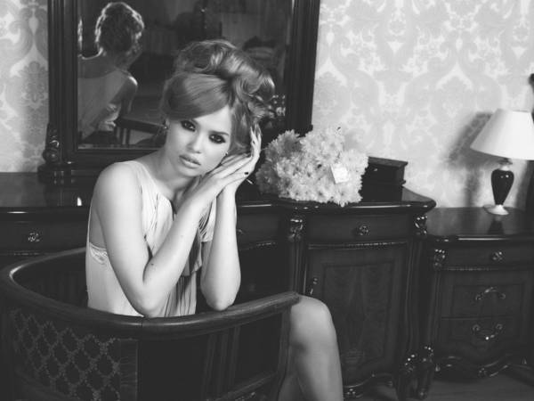 La actriz francesa Brigitte Bardot falleció a los 91 años dejando atrás una compleja relación familiar que marcó tanto su vida pública como privada.