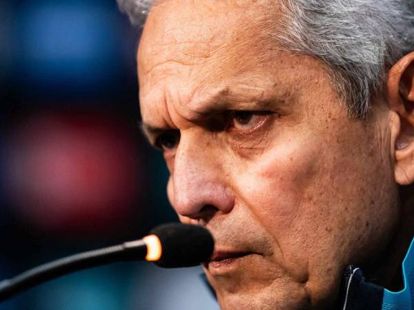 Reinaldo Rueda no pudo clasificar a Honduras a su cuarto Mundial mayor.
