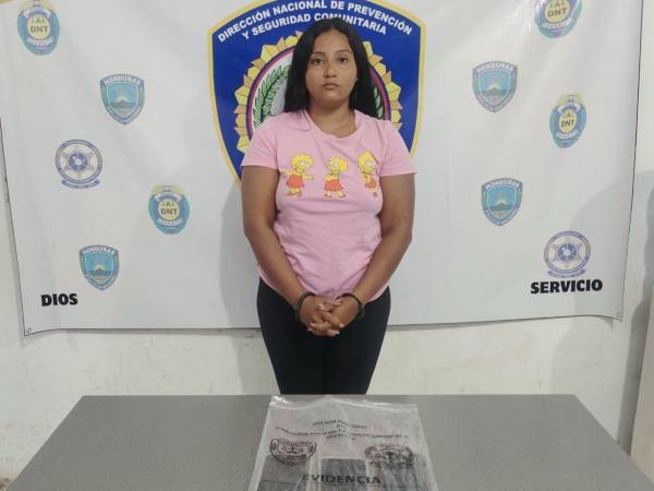 Yuri Gabriela Castañeda Melgar, fue detenida en la colonia La Cholomeña, en Sabá.