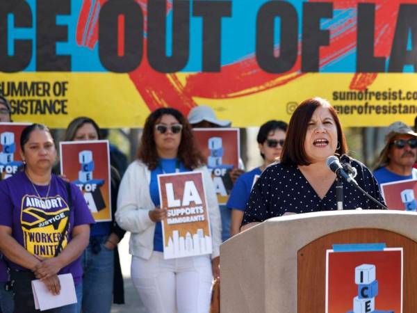 El objetivo de los defensores es mantener la presión para frenar las redadas migratorias.