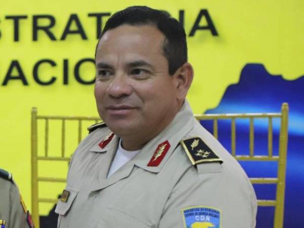 El general Carlos Efraín Aguilar Hernández fue mandado a disponibilidad por el jefe del Estado Mayor Conjunto.