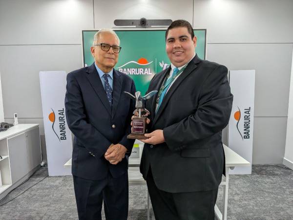 Banrural firma alianza por segundo año consecutivo, reafirmando su compromiso con el desarrollo hondureño.